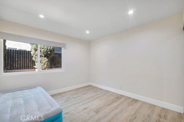 10122 Jovita Avenue, Chatsworth (los Angeles), CA 91311