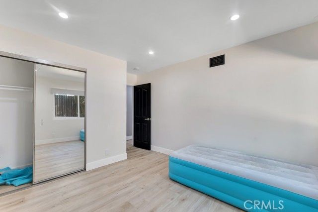 10122 Jovita Avenue, Chatsworth (los Angeles), CA 91311