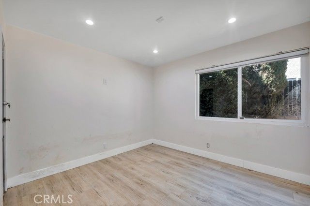 10122 Jovita Avenue, Chatsworth (los Angeles), CA 91311