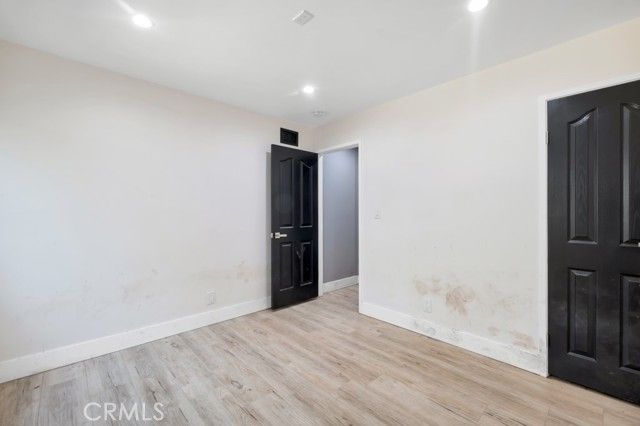 10122 Jovita Avenue, Chatsworth (los Angeles), CA 91311