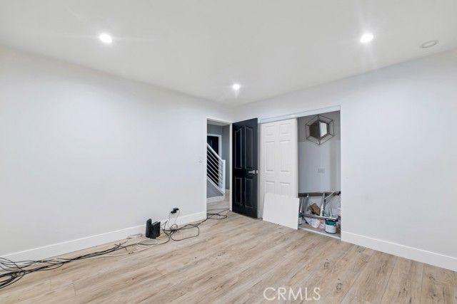 10122 Jovita Avenue, Chatsworth (los Angeles), CA 91311