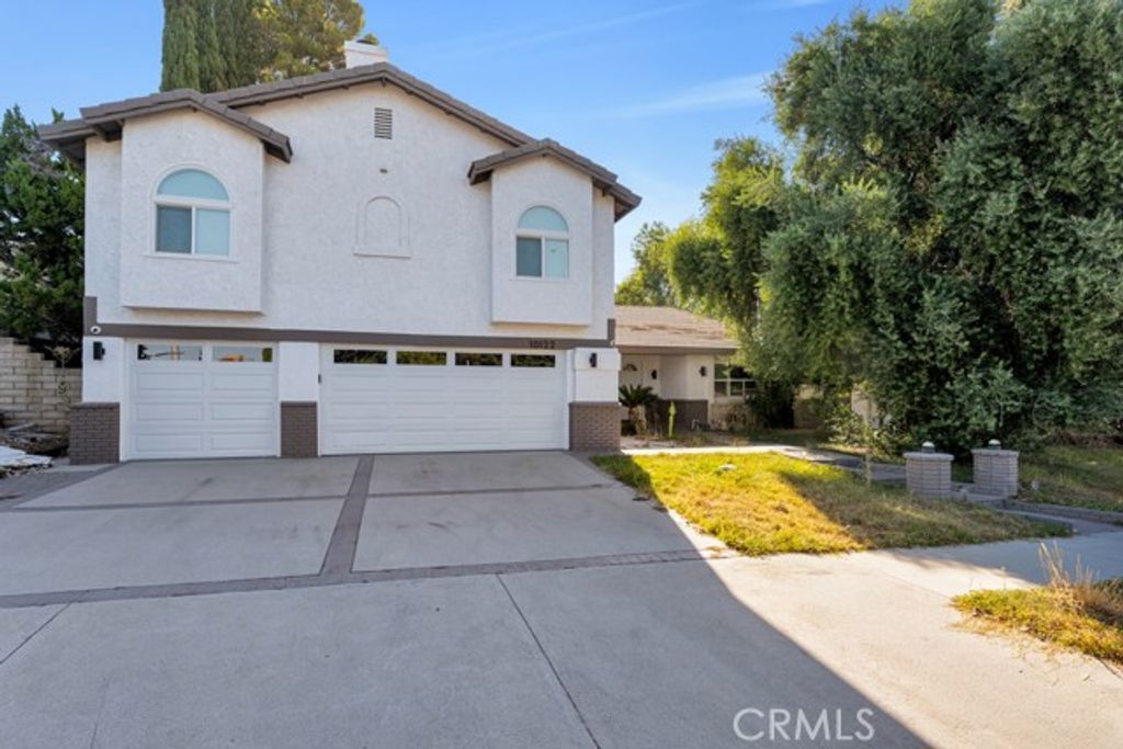 10122 Jovita Avenue, Chatsworth (los Angeles), CA 91311