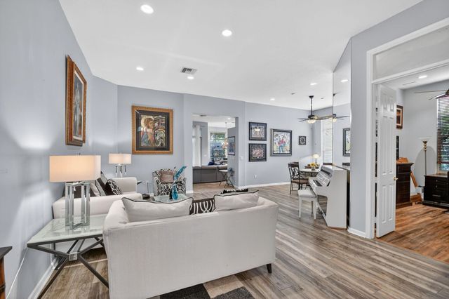 1848 Via Castello, Wellington, FL 33411