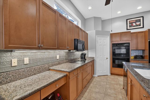 1848 Via Castello, Wellington, FL 33411