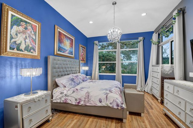 1848 Via Castello, Wellington, FL 33411