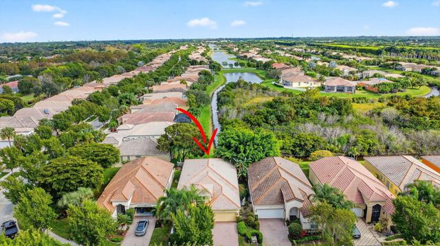 1848 Via Castello, Wellington, FL 33411