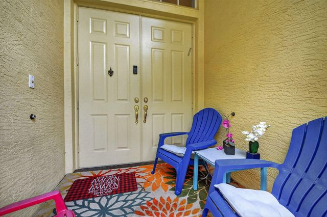 1848 Via Castello, Wellington, FL 33411