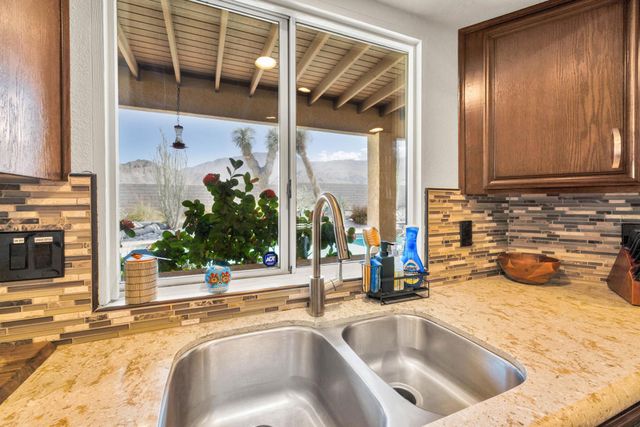 54965 Avenida Vallejo Avenue, La Quinta, CA 92253