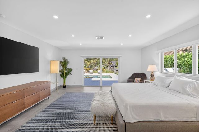 41 S COMPASS Drive, Fort Lauderdale, FL 33308