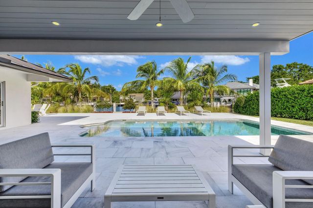 41 S COMPASS Drive, Fort Lauderdale, FL 33308