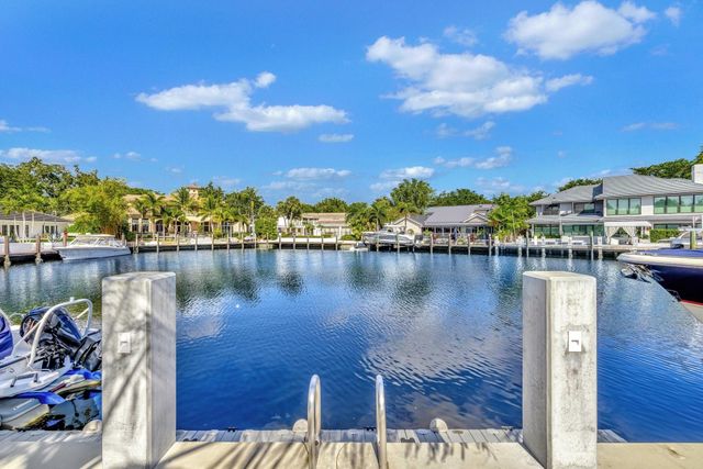 41 S COMPASS Drive, Fort Lauderdale, FL 33308