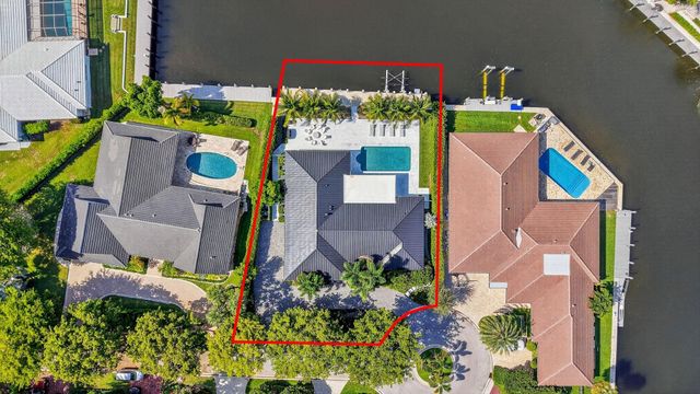 41 S COMPASS Drive, Fort Lauderdale, FL 33308