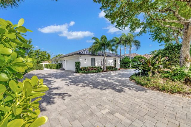 41 S COMPASS Drive, Fort Lauderdale, FL 33308