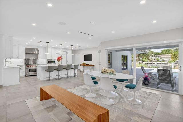 41 S COMPASS Drive, Fort Lauderdale, FL 33308