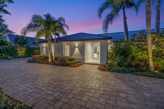 41 S COMPASS Drive, Fort Lauderdale, FL 33308