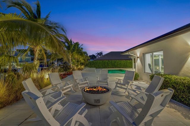41 S COMPASS Drive, Fort Lauderdale, FL 33308