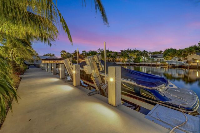 41 S COMPASS Drive, Fort Lauderdale, FL 33308