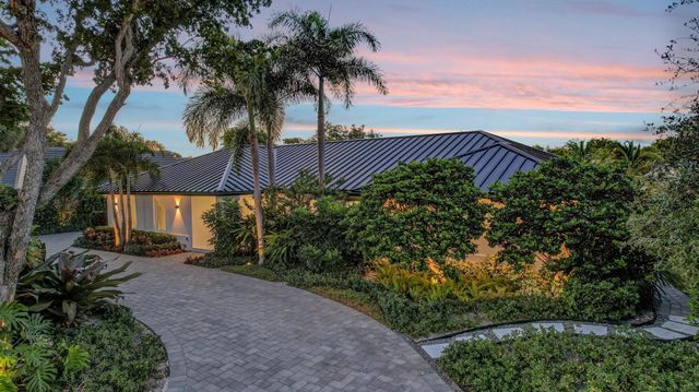 41 S COMPASS Drive, Fort Lauderdale, FL 33308