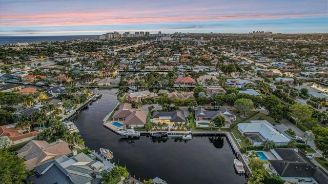 41 S COMPASS Drive, Fort Lauderdale, FL 33308