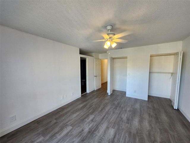 9421 NW 15th Street, Pembroke Pines, FL 33024