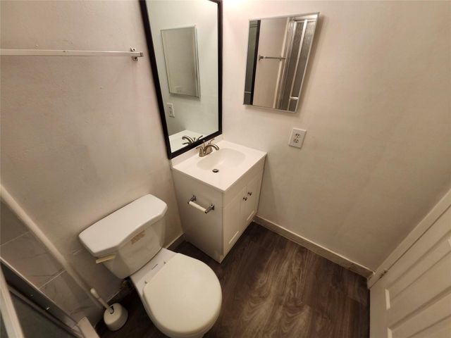 9421 NW 15th Street, Pembroke Pines, FL 33024