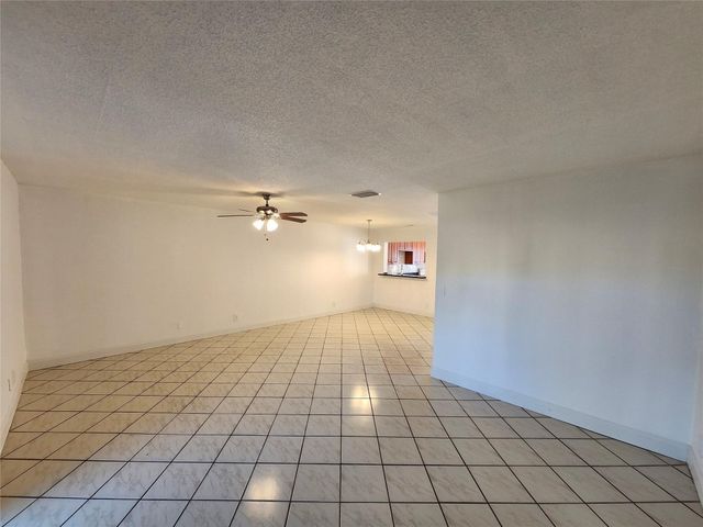 9421 NW 15th Street, Pembroke Pines, FL 33024