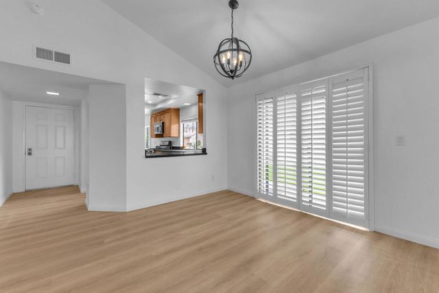 72384 Ridgecrest Lane, Palm Desert, CA 92260