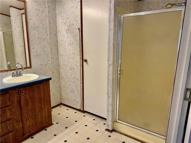 274 CREDEUR Road, Pineville, LA 71360