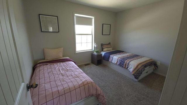 1401 S 13th Street, Ozark, MO 65721
