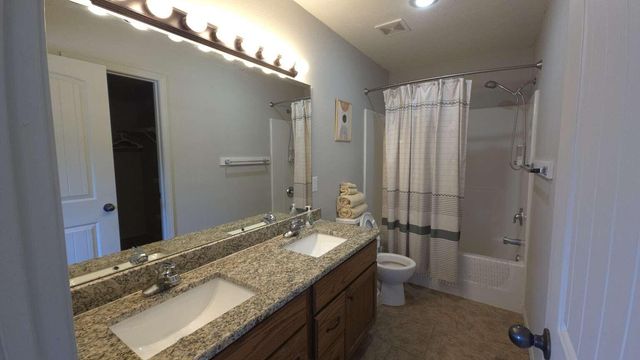 1401 S 13th Street, Ozark, MO 65721