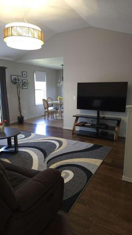 1401 S 13th Street, Ozark, MO 65721