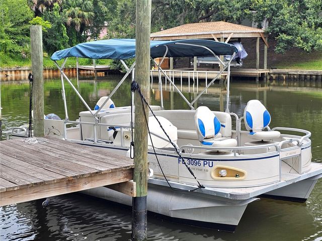 10 FANWOOD COURT, Palm Coast, FL 32137