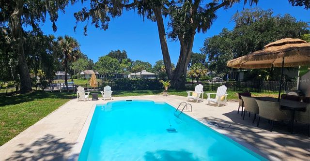 10 FANWOOD COURT, Palm Coast, FL 32137