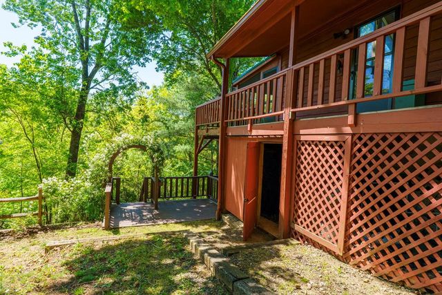 45 Black Bear Trace, Murphy, NC 28906