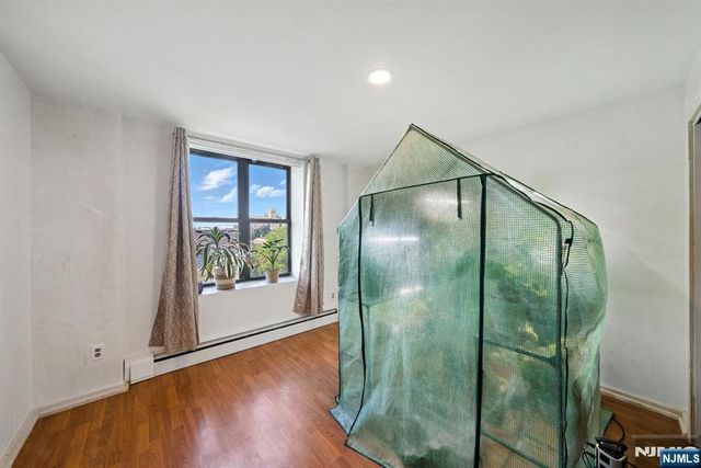 50 Glenwood Avenue 702, Jersey City, NJ 07306