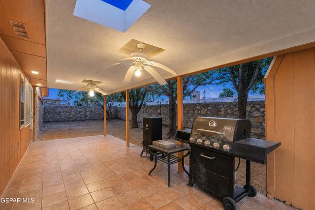 11160 WHARF COVE Drive, El Paso, TX 79936