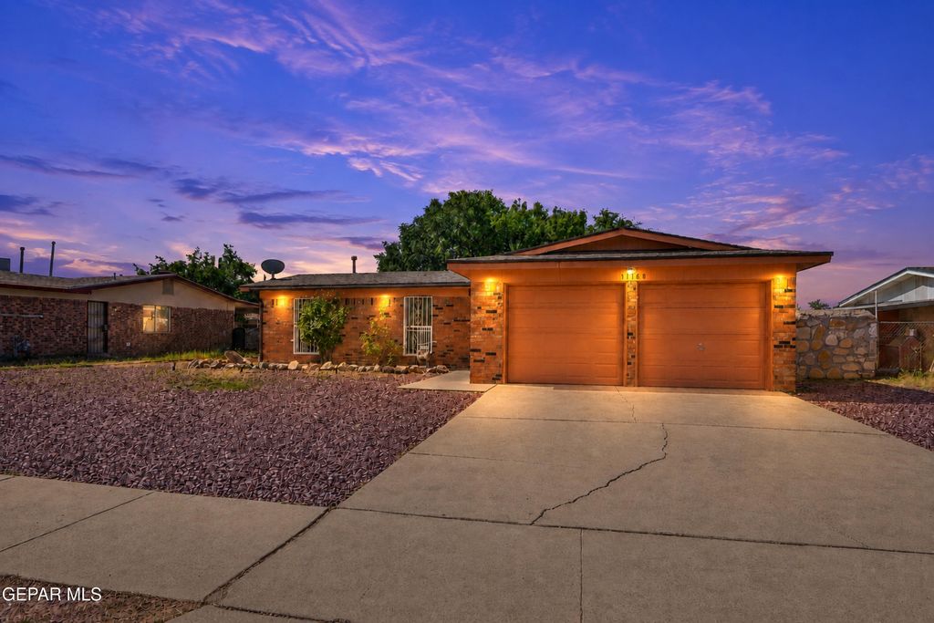 11160 WHARF COVE Drive, El Paso, TX 79936