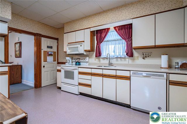 115 Macungie Avenue, Emmaus Boro, PA 18049