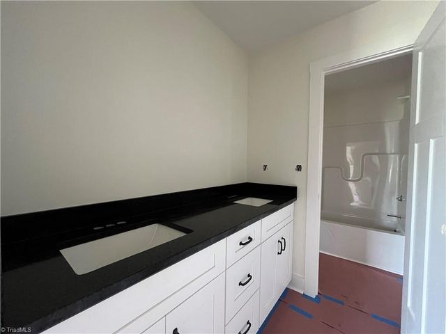 6815 Ridge Road, Lexington, NC 27295