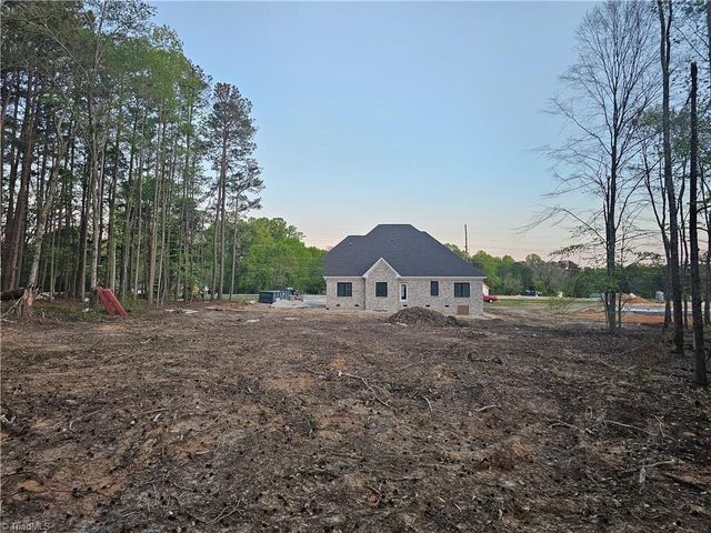 6815 Ridge Road, Lexington, NC 27295