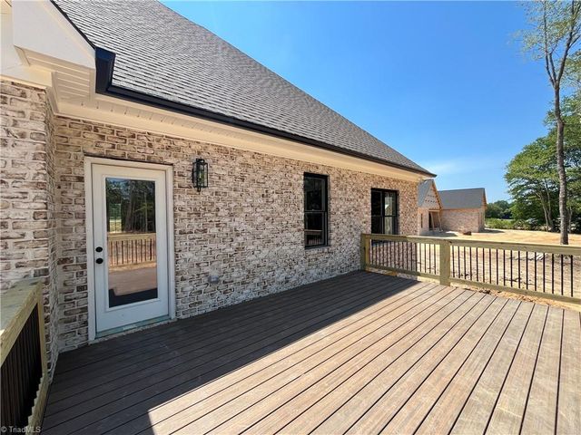 6815 Ridge Road, Lexington, NC 27295