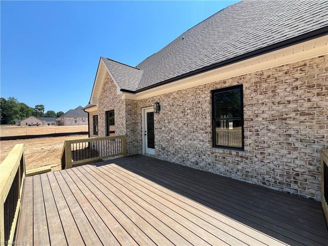 6815 Ridge Road, Lexington, NC 27295