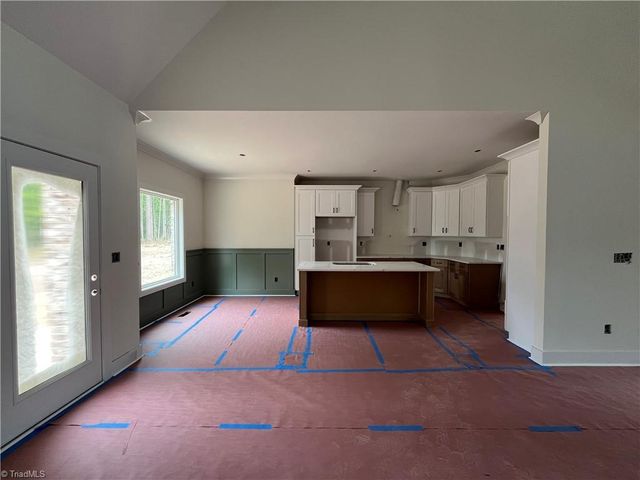 6815 Ridge Road, Lexington, NC 27295