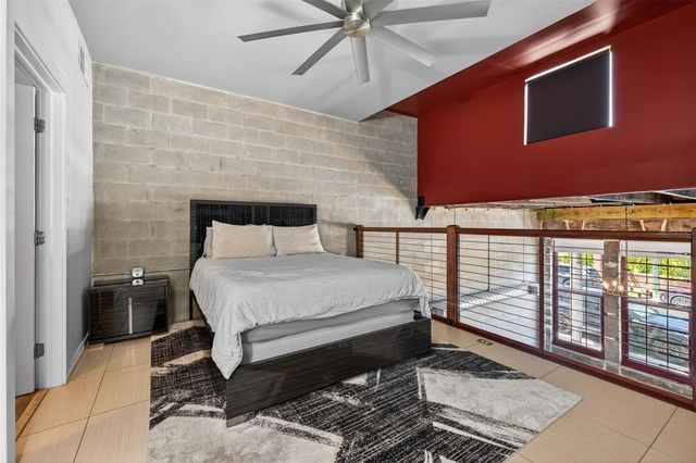 2001 E 2ND AVENUE 8, Tampa, FL 33605