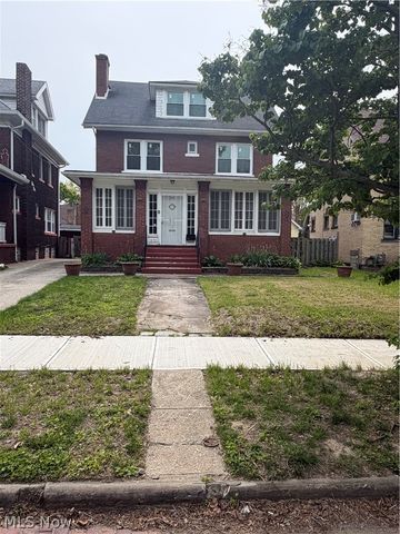 1070 Parkside Road, Cleveland, OH 44108