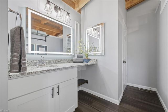 3609 Forest Haven LN, Portsmouth, VA 23703