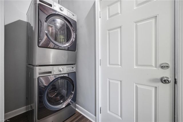 3609 Forest Haven LN, Portsmouth, VA 23703