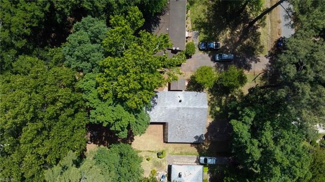 3609 Forest Haven LN, Portsmouth, VA 23703