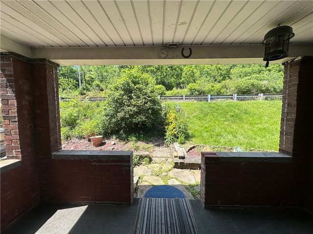 724 Long Run Road, Mckeesport, PA 15132