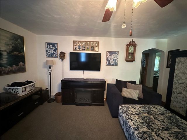 724 Long Run Road, Mckeesport, PA 15132